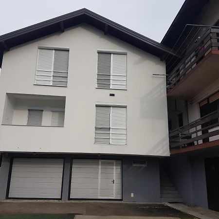 Dass Apartmani Banja Luka Esterno foto