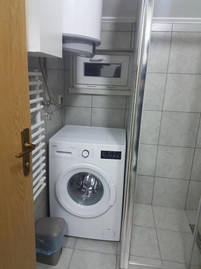 Dass Apartmani Banja Luka Esterno foto
