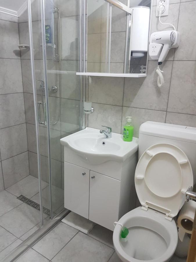 Dass Apartmani Banja Luka Esterno foto