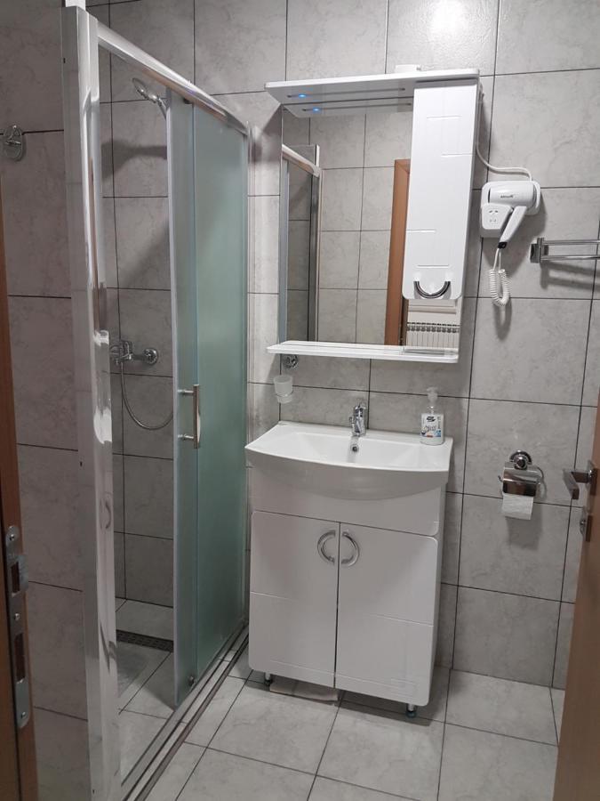 Dass Apartmani Banja Luka Esterno foto