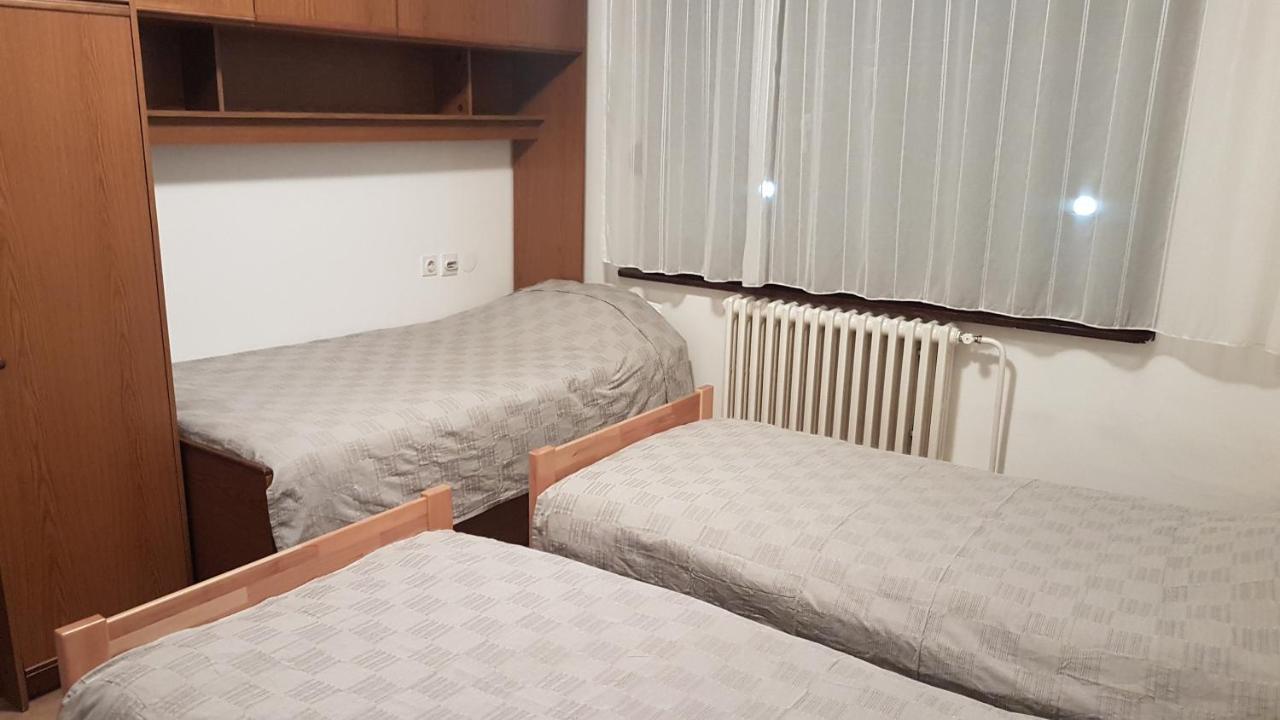 Dass Apartmani Banja Luka Esterno foto