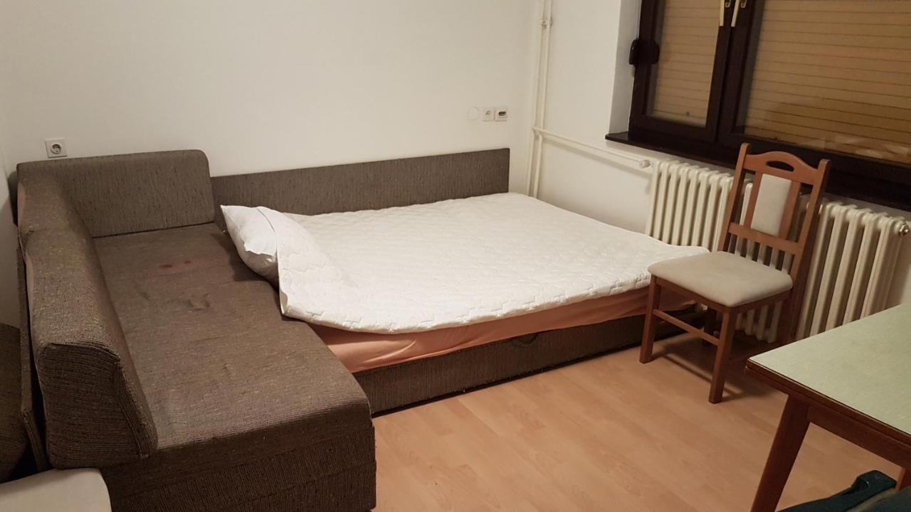 Dass Apartmani Banja Luka Esterno foto