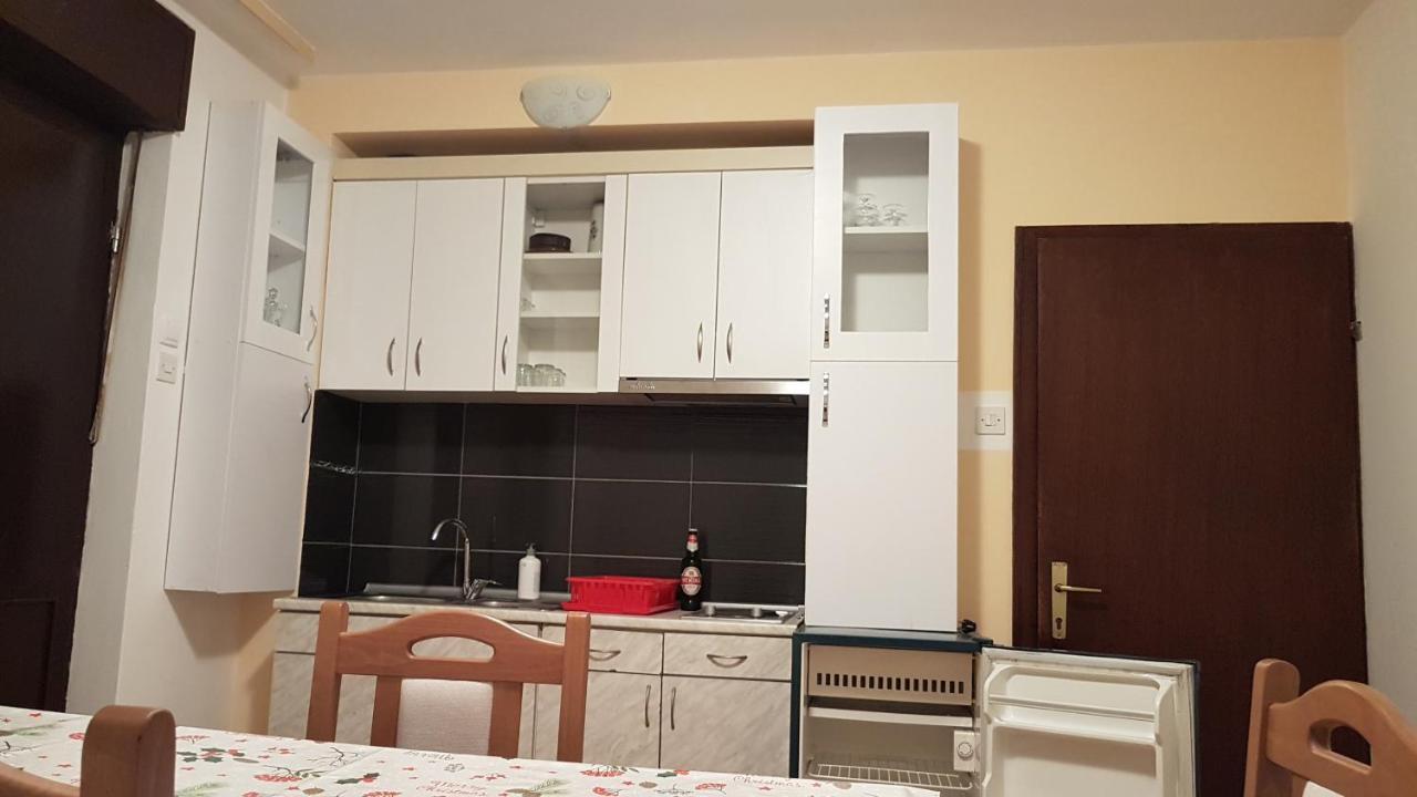 Dass Apartmani Banja Luka Esterno foto